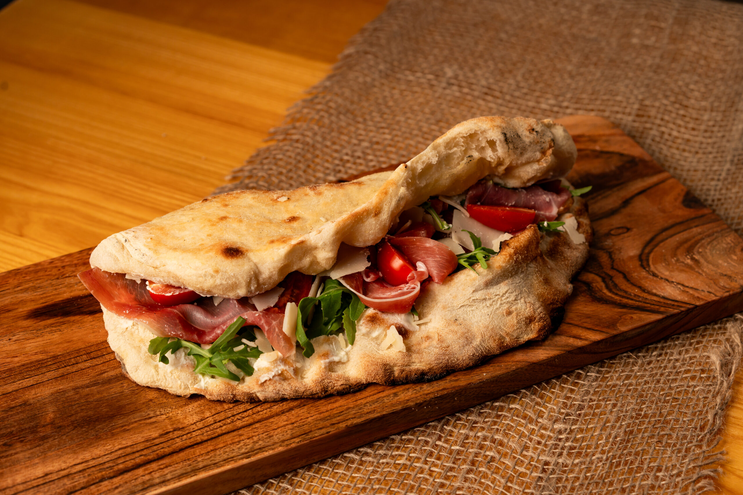 Panini Crudo e Rucola